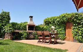 Casa Rural Dona Herminda